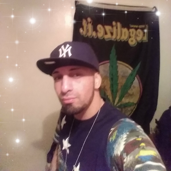 Meet your Posher, David - Picture 1 of 1